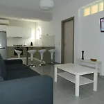 Lejlighed Kalithies Apartment *
